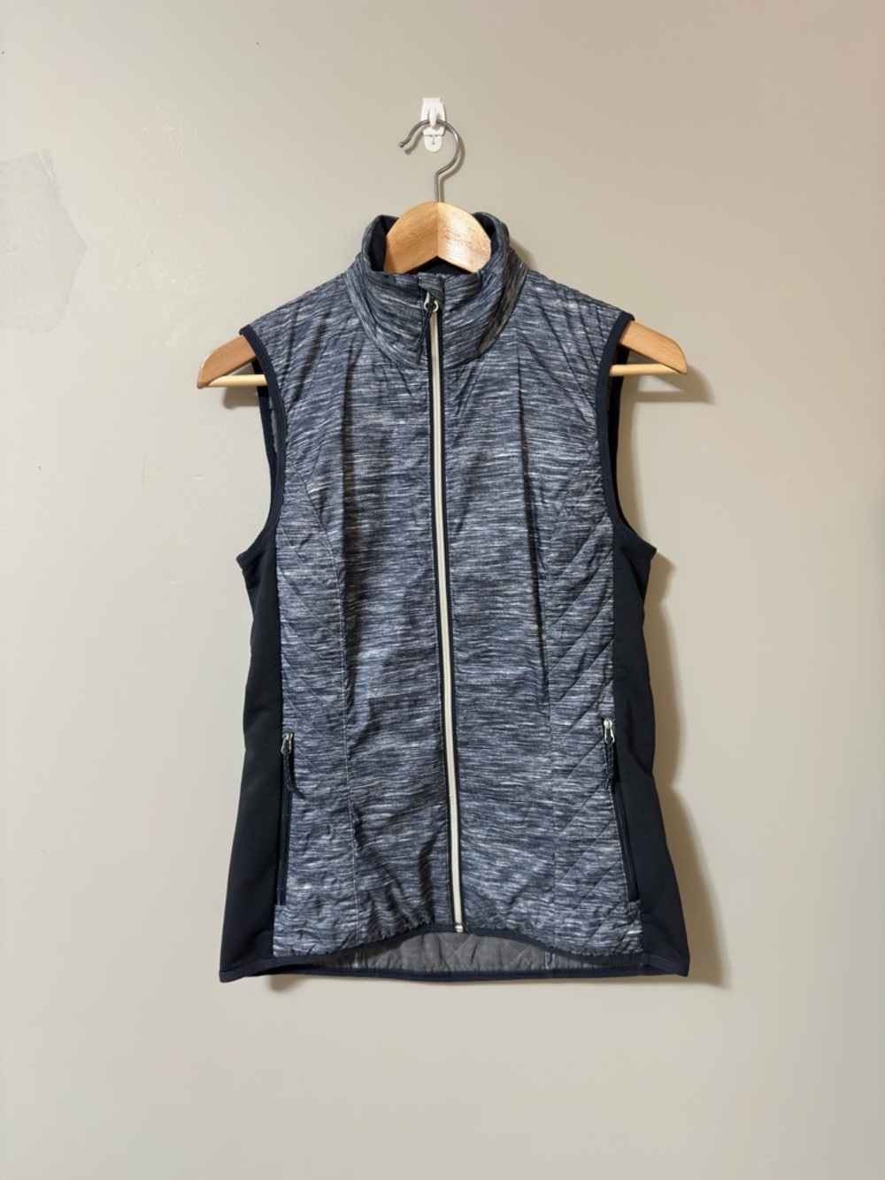 Icebreaker MerinoLOFT Helix Vest